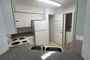 2405 NW 33rd St, Oakland Park, FL 33309 - Photo 30