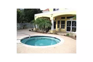 2405 NW 33rd St, Oakland Park, FL 33309 - Photo 6