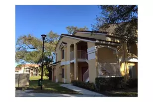 2405 NW 33rd St, Oakland Park, FL 33309 - Photo 4