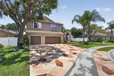 6263 Shadow Tree Lane, Lake Worth, FL 33463 - Photo 2