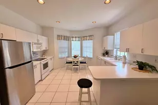 22821 Windsor Wood Ct, Boca Raton, FL 33433 - Photo 4