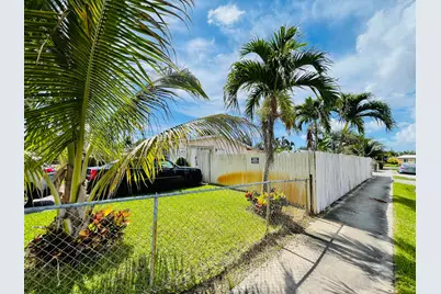 3480 NW 18th Street, Lauderhill, FL 33311 - Photo 2