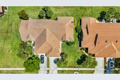 8180 Bellwort Place, Boynton Beach, FL 33472 - Photo 32