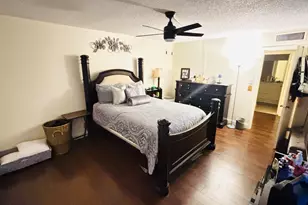 245 Woodland Rd, Palm Springs, FL 33461 - Photo 6