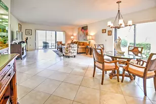 28 W Stratford Ln, Boynton Beach, FL 33436 - Photo 10