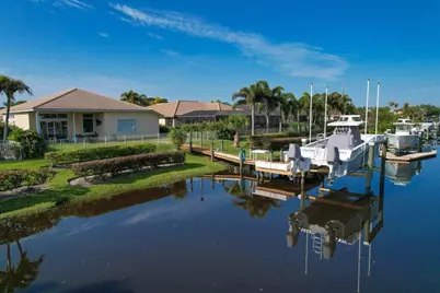 479 SW Lost River Road, Stuart, FL 34997 - Photo 4