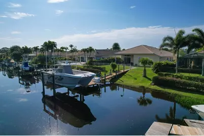 479 SW Lost River Road, Stuart, FL 34997 - Photo 2