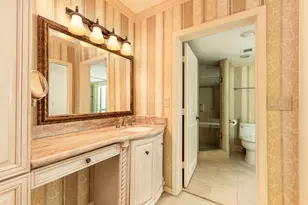 100 SE 5th Ave, Boca Raton, FL 33432 - Photo 14