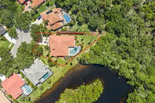 19189 Tamara Ln, Jupiter, FL 33458 - Photo 2