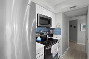 233 NE Edgewater Dr, Hutchinson Island, FL 34996 - Photo 14