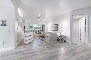 7972 W Exeter Blvd W, Tamarac, FL 33321 - Photo 8