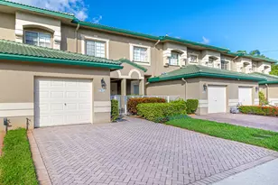 7972 W Exeter Blvd W, Tamarac, FL 33321 - Photo 2