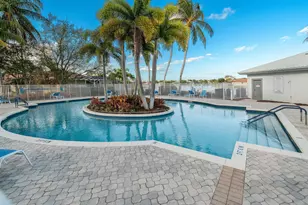 9121 Bay Point Cir, West Palm Beach, FL 33411 - Photo 42