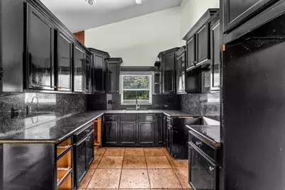 2753 NW 34th Street, Boca Raton, FL 33434 - Photo 8