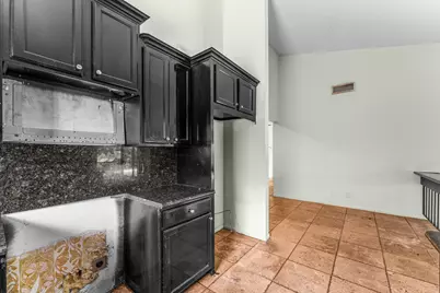 2753 NW 34th Street, Boca Raton, FL 33434 - Photo 10
