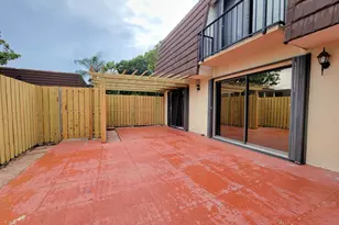 1522 15th Ln, Palm Beach Gardens, FL 33418 - Photo 6