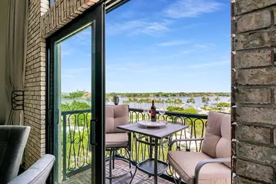 101 N Clematis Street #513, West Palm Beach, FL 33401 - Photo 2