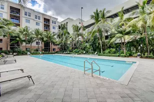 4 Renaissance Way, Boynton Beach, FL 33426 - Photo 2