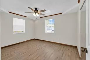 261 NE 42nd St, Pompano Beach, FL 33064 - Photo 12