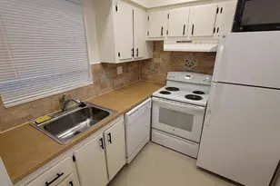 6501 Winfield Blvd, Margate, FL 33063 - Photo 4