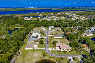 7445 36th Court, Vero Beach, FL 32967 - Photo 2