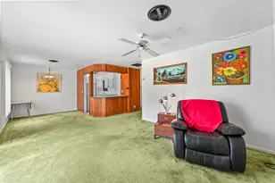 877 Sarazen Dr, West Palm Beach, FL 33413 - Photo 6