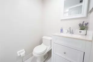 3256 NW 104th Ave, Coral Springs, FL 33065 - Photo 4