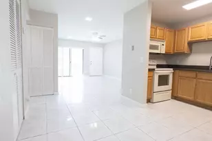 3256 NW 104th Ave, Coral Springs, FL 33065 - Photo 6