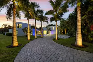 12 N Beach Rd, Jupiter Island, FL 33455 - Photo 2
