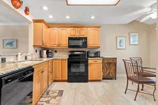 3409 SE 8th St, Pompano Beach, FL 33062 - Photo 10