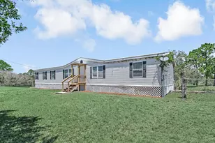 545 Bald Cypress Ave, Clewiston, FL 33440 - Photo 4