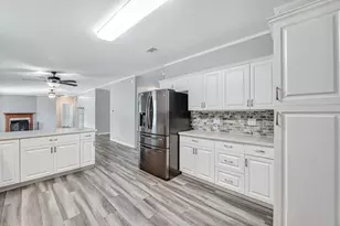 545 Bald Cypress Ave, Clewiston, FL 33440 - Photo 22