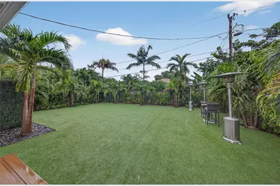 21 NE 25th Street, Wilton Manors, FL 33305 - Photo 38