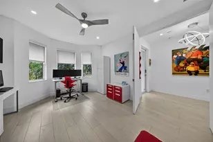 21 NE 25th St, Wilton Manors, FL 33305 - Photo 30