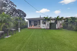 21 NE 25th St, Wilton Manors, FL 33305 - Photo 38
