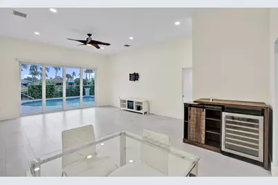 320 SE 5th Avenue, Pompano Beach, FL 33060 - Photo 16