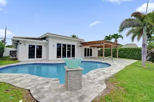 320 SE 5th Ave, Pompano Beach, FL 33060 - Photo 12