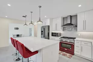 320 SE 5th Ave, Pompano Beach, FL 33060 - Photo 14