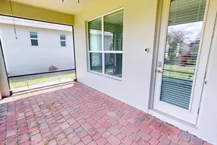 9828 SW Trumpet Tree Cir, Port Saint Lucie, FL 34987 - Photo 16