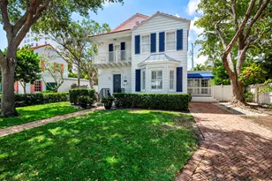 294 Queens Ct, West Palm Beach, FL 33401 - Photo 1