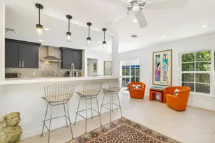 294 Queens Ct, West Palm Beach, FL 33401 - Photo 12