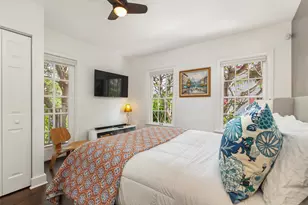 294 Queens Ct, West Palm Beach, FL 33401 - Photo 22