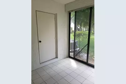 10875 Lake Front Place #10875, Boca Raton, FL 33498 - Photo 16