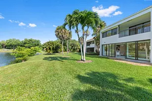 2435 Presidential Way, West Palm Beach, FL 33401 - Photo 48