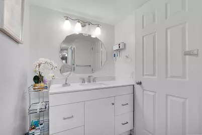 23247 N Barwood Ln Lane N #305, Boca Raton, FL 33428 - Photo 16