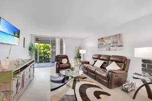 23247 N Barwood Ln Ln N, Boca Raton, FL 33428 - Photo 4