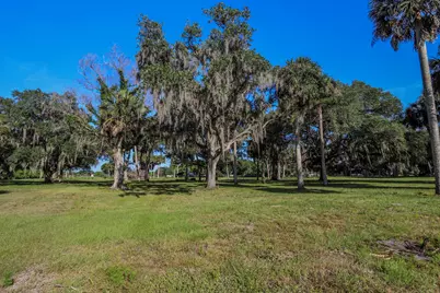1100 Red Barn Rd N W, Moore Haven, FL 33471 - Photo 14