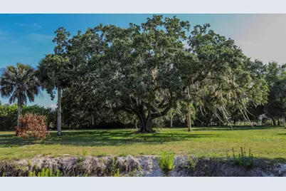1100 Red Barn Rd N W, Moore Haven, FL 33471 - Photo 18