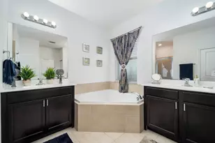 12793 NW Copper Creek Dr, Port Saint Lucie, FL 34987 - Photo 12