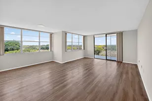 1200 St Charles Pl, Pembroke Pines, FL 33026 - Photo 2